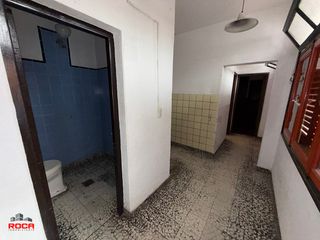 Foto 16 de Amplia casa en venta en Barrio Gorriti