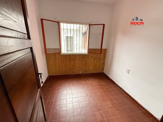 Foto 12 de Amplia casa en venta en Barrio Gorriti