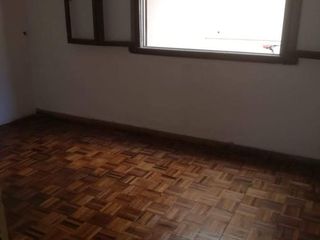 Foto 6 de Departamento en venta de 2 dormitorios c/ cochera en Chascomús