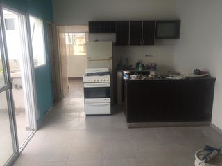 Foto 7 de Venta En Block 2 Dptos  3 Y 2 Amb.