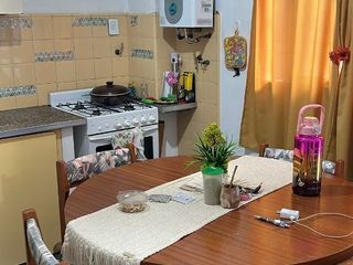 Foto 3 de Departamento en venta de 2 dormitorios c/ cochera en La Tablada