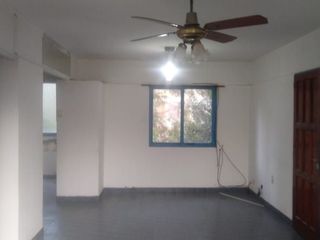 Foto 2 de Departamento en venta de 3 dormitorios en Cinco Saltos