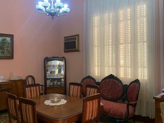 Foto 4 de Casa en venta de 3 dormitorios c/ cochera en Otros Barrios