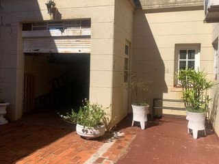 Foto 1 de Casa en venta de 3 dormitorios c/ cochera en Otros Barrios