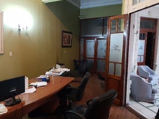 Foto 4 de Interesante Casa Vta Para Oficinas Brown 689