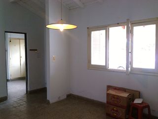 Foto 5 de B° Obrero Casa 2 d. y Depto. 1 dorm.