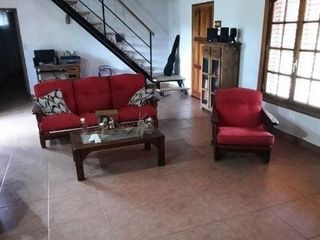 Foto 6 de Casa en venta en barrio Los Chañares con pileta