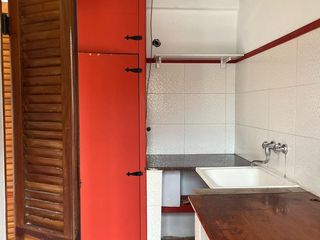 Foto 14 de Casa de 5 ambientes con pileta en alquiler en Martinez