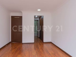Foto 14 de Apartamento duplex para arriendo en Los Rosales
