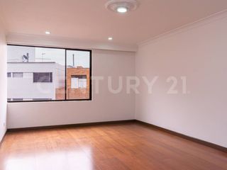 Foto 16 de Apartamento duplex para arriendo en Los Rosales