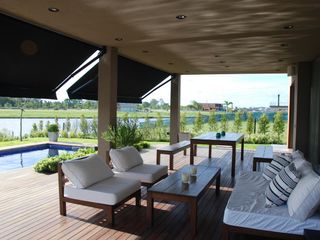 Foto 3 de Espectacular Casa en venta, Barrio Nautico Albanueva Tigre