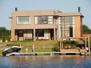 Foto 6 de Espectacular Casa en venta, Barrio Nautico Albanueva Tigre