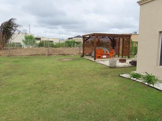 Foto 8 de Casa Venta Barrio Santa Isabel 2 - Ingeniero Maschwitz