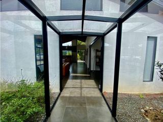Foto 6 de Casa para Arriendo Amoblado en Medellín Las Palmas