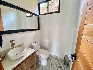 Foto 9 de Casa para Arriendo Amoblado en Medellín Las Palmas