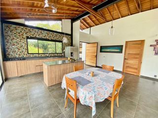 Foto 5 de Casa para Arriendo Amoblado en Medellín Las Palmas