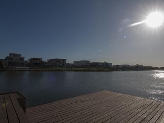 Foto 3 de Casa frente al lago en Barrio Los Castaños, Nordelta