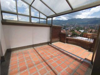 Foto 3 de Apartamento en Alquiler en Envigado - Centro