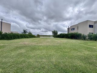 Foto 2 de VENTA LOTE EN SAN SEBASTIAN AREA 9 A LA LAGUNA