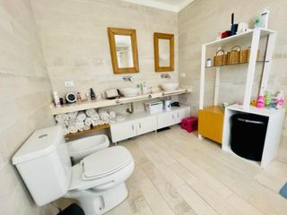 Foto 21 de Casa en Alquiler Anual Amoblada 4 Amb con Piscina Las Tipas Nordelta Tigre