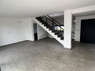 Foto 3 de Duplex en  Alquiler