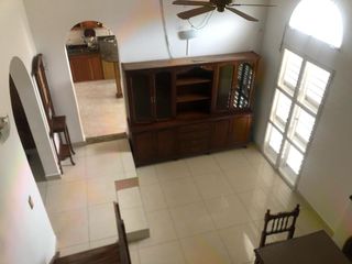 Foto 10 de 4 Dorm - Consultorio Independiente - Escritorio - Quincho - Pileta