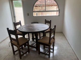 Foto 6 de 4 Dorm - Consultorio Independiente - Escritorio - Quincho - Pileta