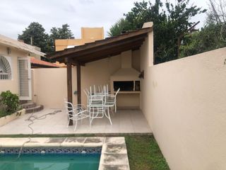 Foto 17 de 4 Dorm - Consultorio Independiente - Escritorio - Quincho - Pileta