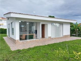 Foto 4 de VENTA LINDA CASA EN EL MEJOR CONDOMINIO DE CHINAUTA CUNDINAMARCA