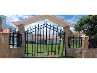 Foto 8 de VENTA LINDA CASA EN EL MEJOR CONDOMINIO DE CHINAUTA CUNDINAMARCA