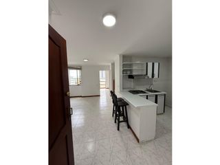 Foto 4 de SE VENDE APTO  -  LOS ALPES