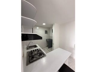 Foto 5 de SE VENDE APTO  -  LOS ALPES
