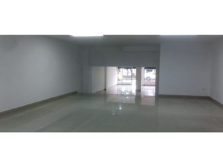 Foto 1 de El Pintado, Local Comercial en Renta, 145m2, 1 Ambiente