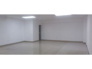 Foto 6 de El Pintado, Local Comercial en Renta, 145m2, 1 Ambiente