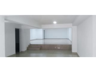 Foto 7 de El Pintado, Local Comercial en Renta, 145m2, 1 Ambiente