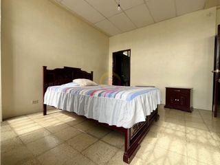 Foto 1 de Se vende casa en Guayacanes (MBVAL)