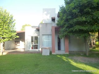 Foto 9 de DUPLEX CON JARDÍN DENTRO DEL JAGÜEL