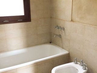 Foto 17 de Casa en venta de 4 dormitorios en Altos de Bahía