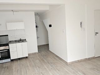 Foto 4 de Departamento en alquiler en Banfield Oeste
