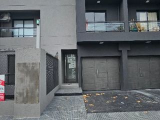 Foto 1 de Departamento en alquiler en Banfield Oeste