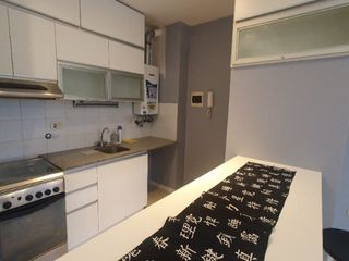 Foto 1 de Departamento en Alquiler en Villa Primera