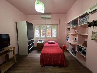 Foto 8 de Casa con Departamento en venta en Quilmes Oeste