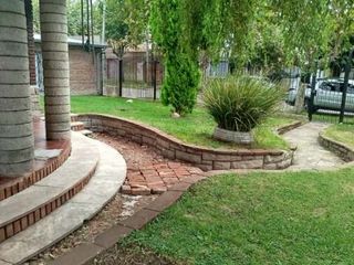 Foto 18 de Casa con Departamento en venta en Quilmes Oeste