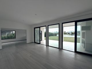 Foto 5 de Venta de casa en San Matías sector Laguna