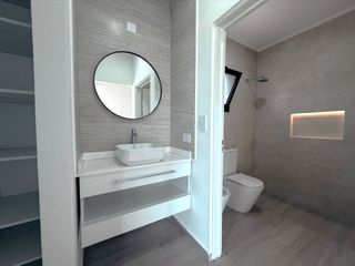 Foto 22 de Venta de casa en San Matías sector Laguna