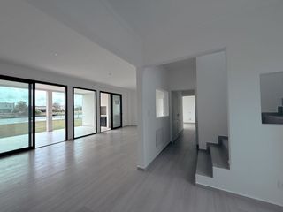 Foto 8 de Venta de casa en San Matías sector Laguna
