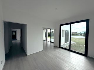 Foto 6 de Venta de casa en San Matías sector Laguna