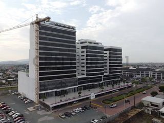 Foto 1 de Venta de Oficina en Ciudad Millenium, Titanium 1