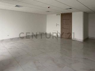 Foto 2 de Venta de Oficina en Ciudad Millenium, Titanium 1