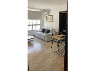 Foto 1 de APARTAESTUDIO AMOBLADO EN RIOMAR